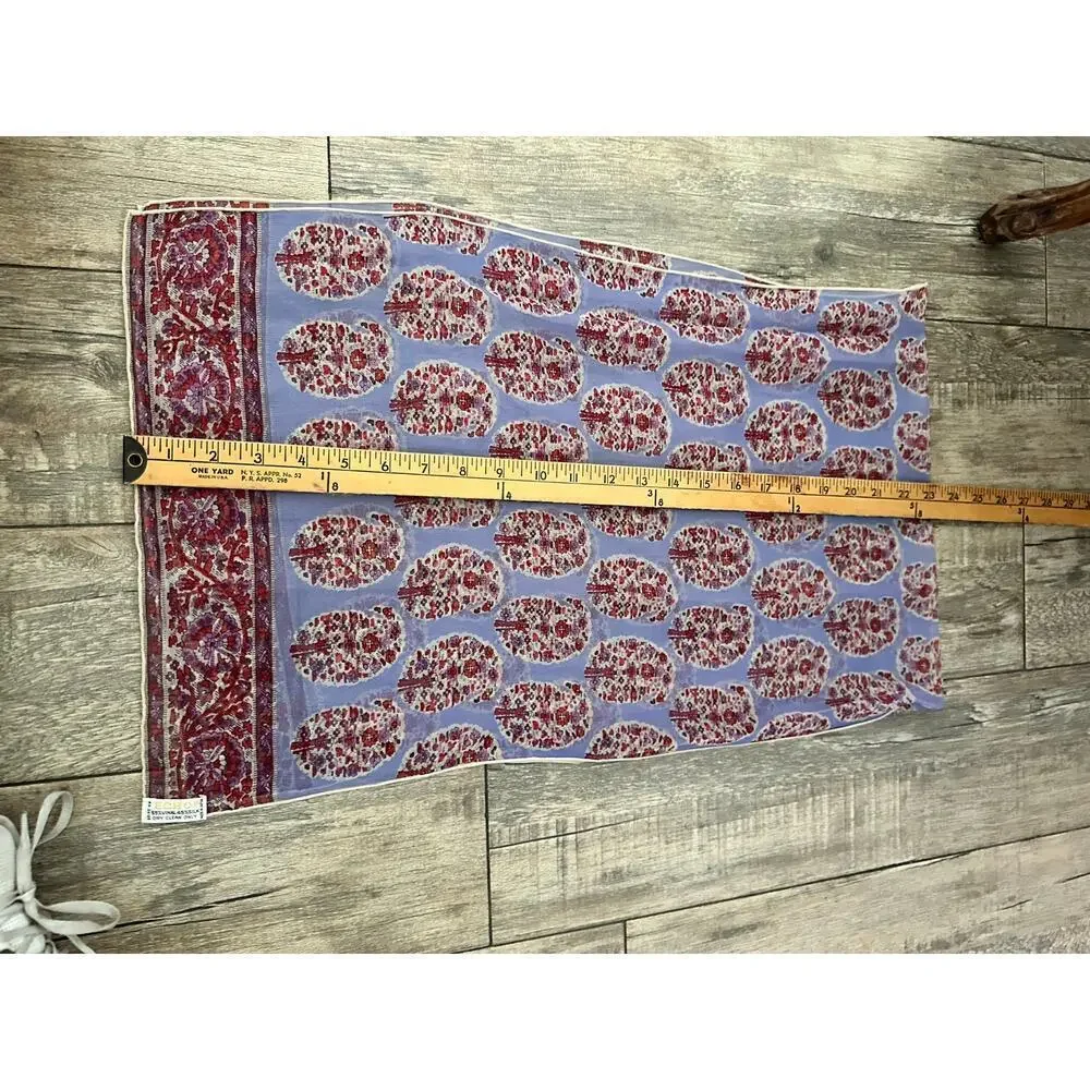 Vintage Echo Women's Purple Red Paisley Print Scarf